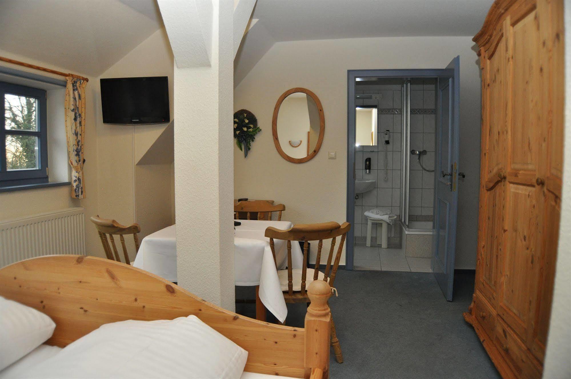 Hotel & Restaurant Schaumburger Ritter, Rinteln Ngoại thất bức ảnh